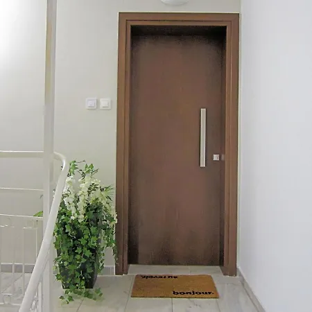 Costamare Boutiqueapart-where Luxury Meets Comfort Апартаменти *