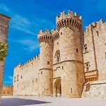 Apartman Costamare Boutiqueapart-where Luxury Meets Comfort Rhodes City